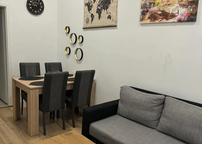 Apartment N